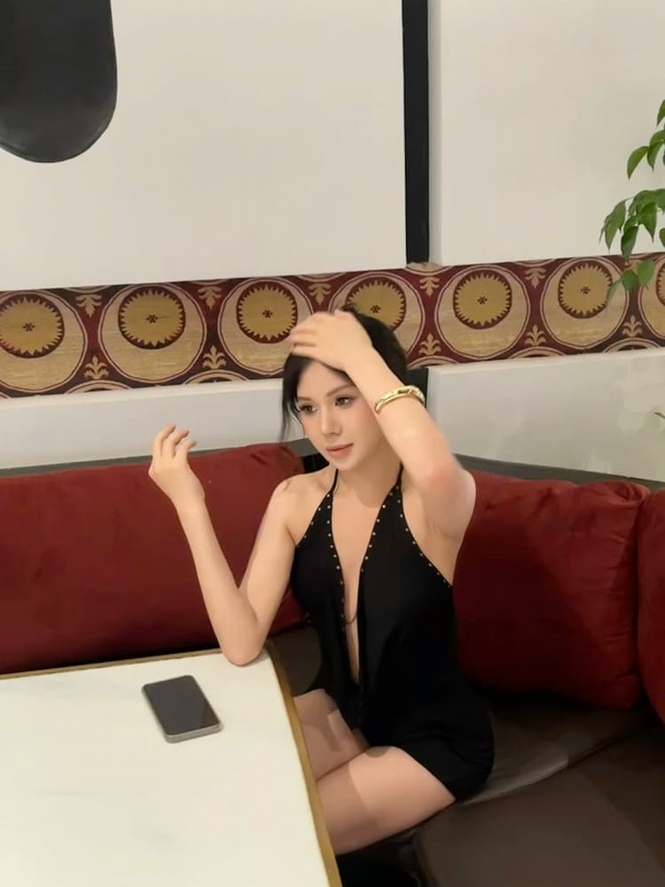 Hanoi Lady Riders, Handsome Guides – Playful Tours