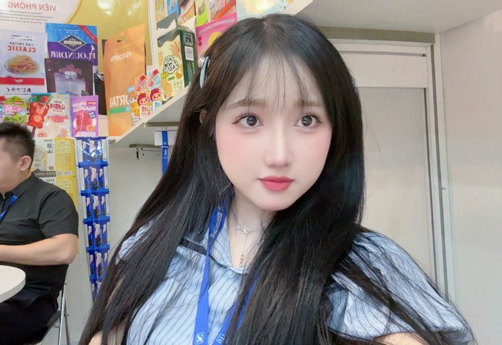 Ho Chi Minh City Lady Riders, Handsome Guides – Playful Tours