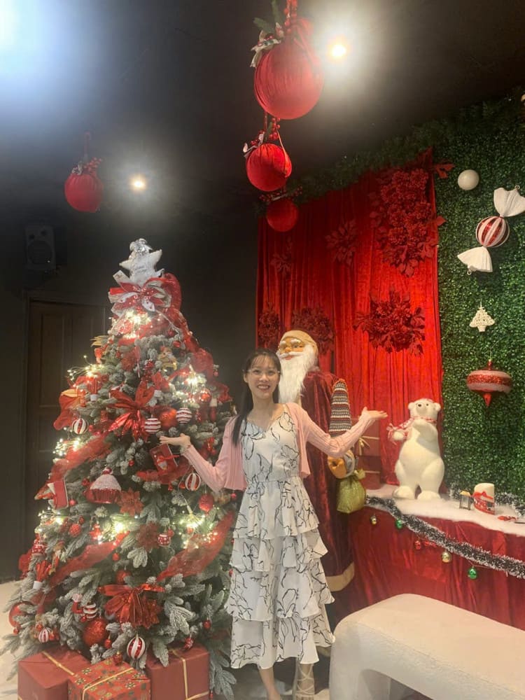 Da Nang Lady Riders, Handsome Guides – Playful Tours