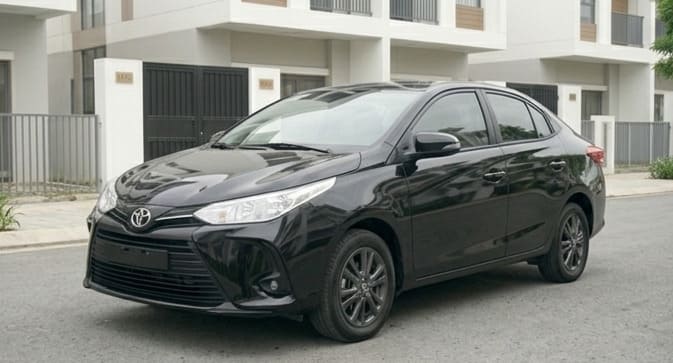 Hanoi 5-Seater Private Car Charter Service (8 Hours) Vehicle photo 2