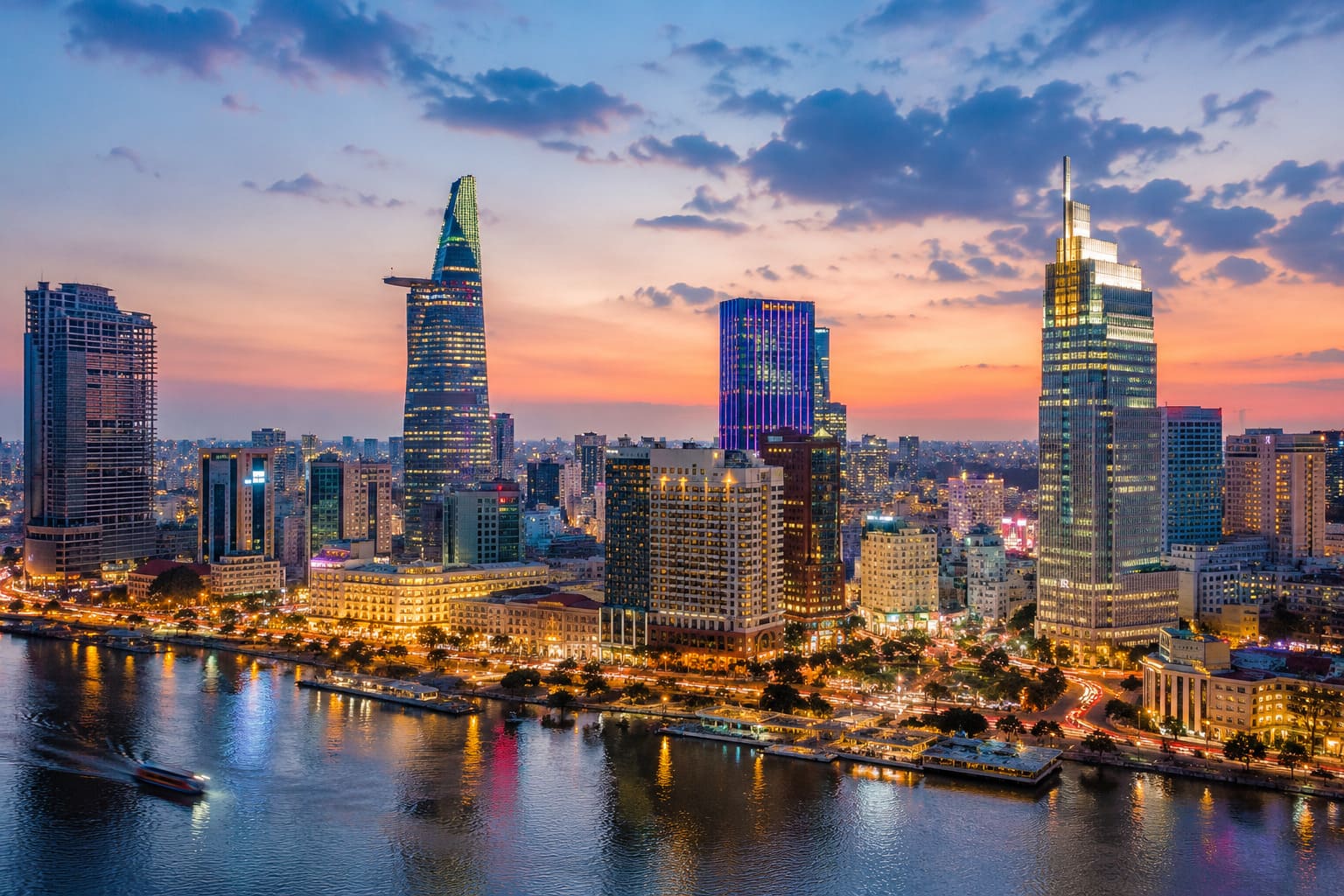 Ho Chi Minh Private Guide & Local Companion Service
