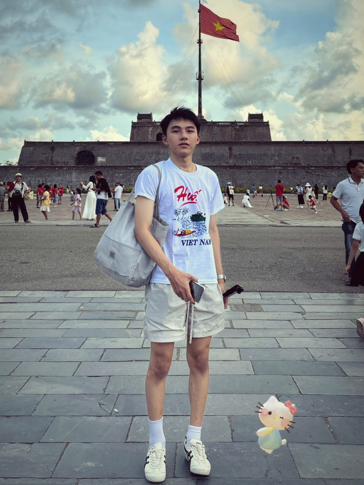 Da NangLady Riders, Handsome Guides – Playful Tours