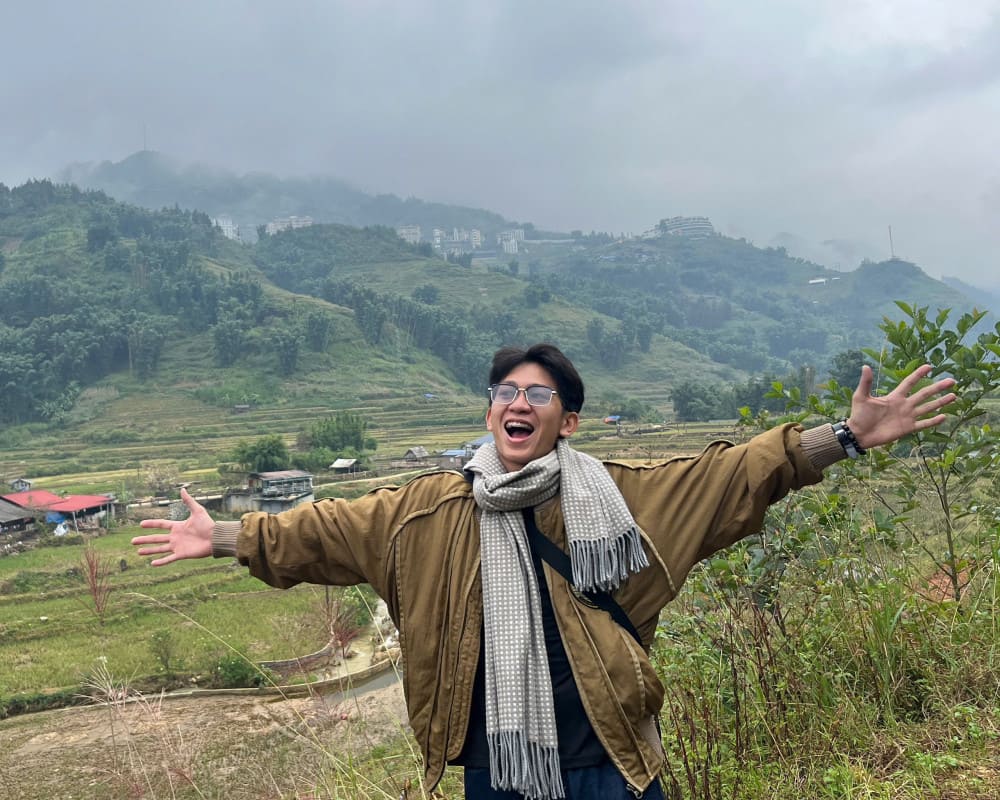 Ho Chi Minh CityLady Riders, Handsome Guides – Playful Tours