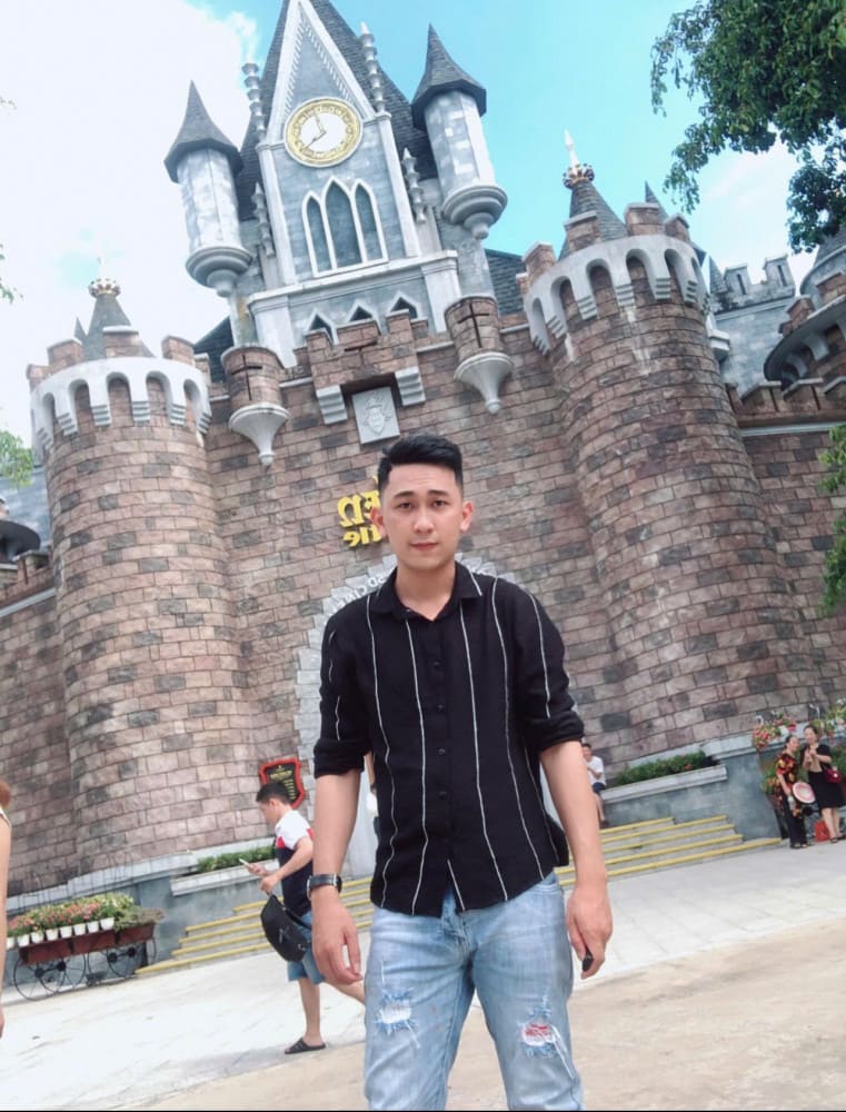 Da NangLady Riders, Handsome Guides – Playful Tours