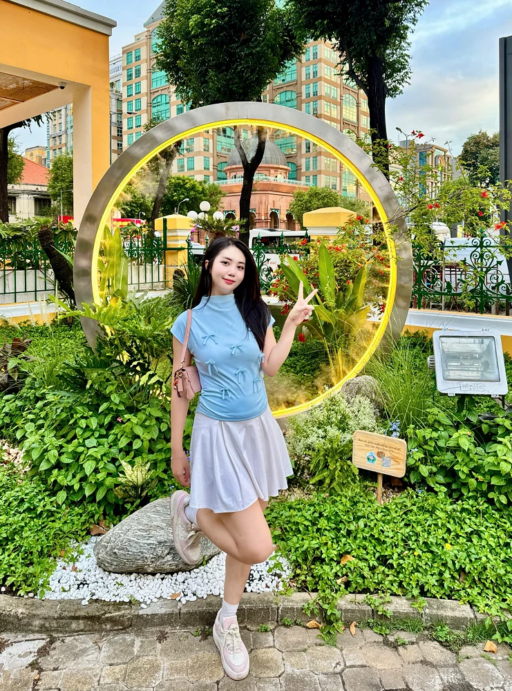 Xiuying | Private Guide in Ho Chi Minh City | Vietnam Local Guide