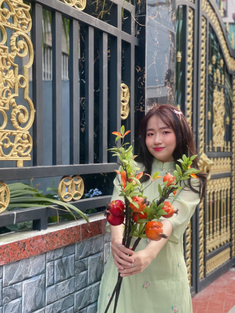 Ho Chi Minh CityLady Riders, Handsome Guides – Playful Tours