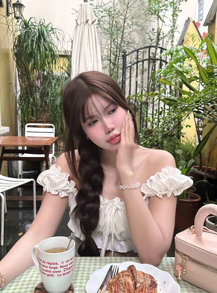 Meimei | Private Guide in Ho Chi Minh City | Vietnam Local Guide