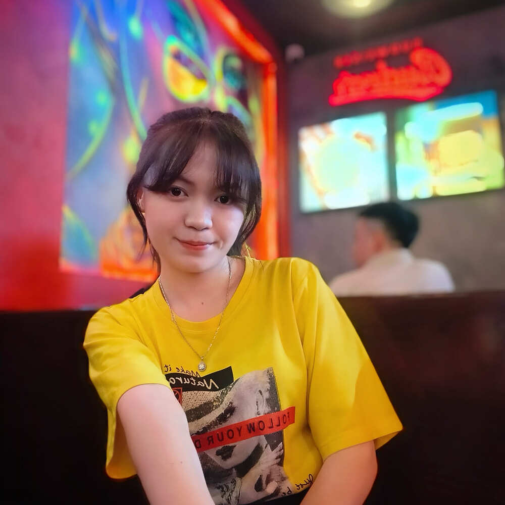  Hanoi Biker Beauties and Handsome Guides - Playfultours