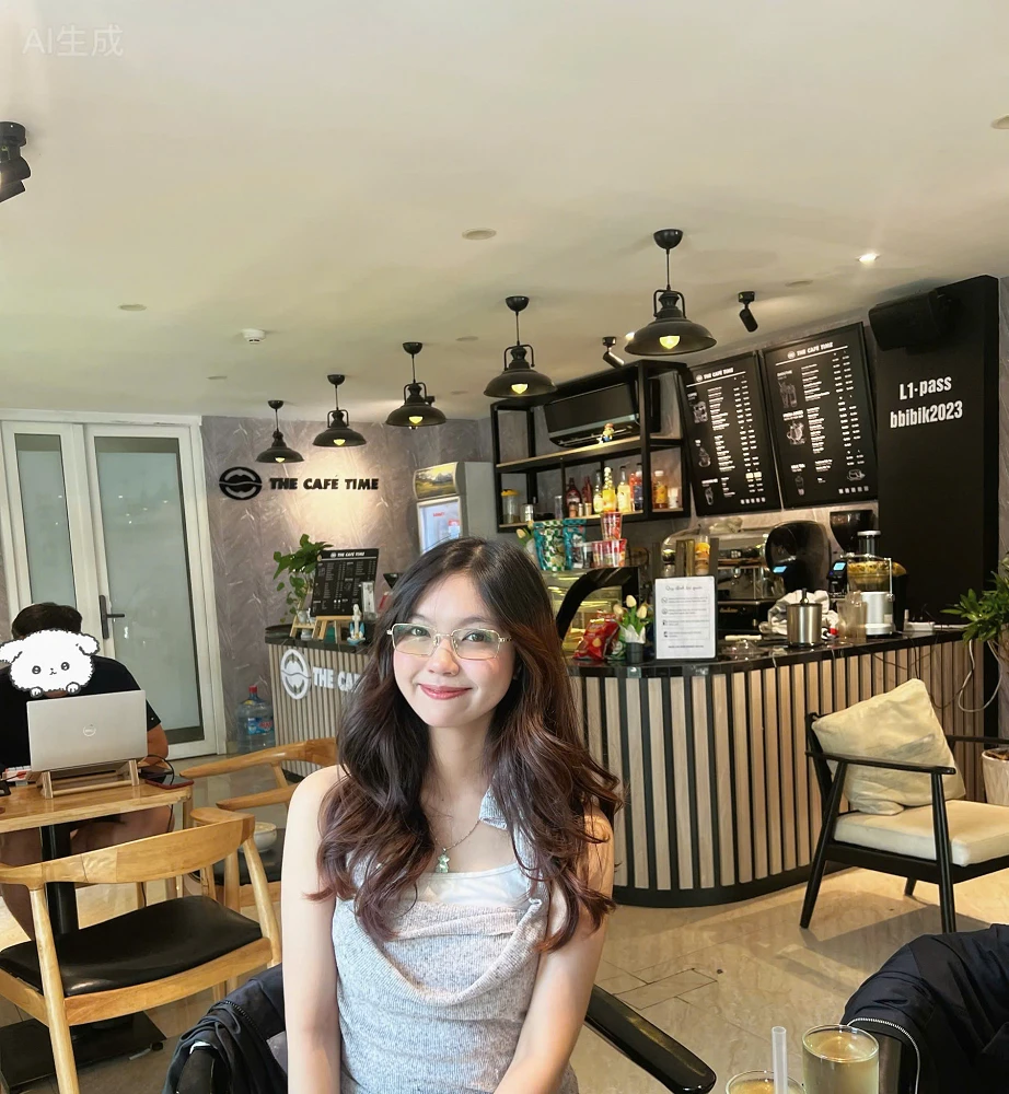 Vivian | Private Guide in Ho Chi Minh City | Vietnam Local Guide