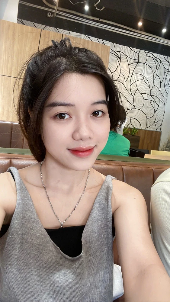 Anky | Private Guide in Da Nang | Vietnam Local Guide