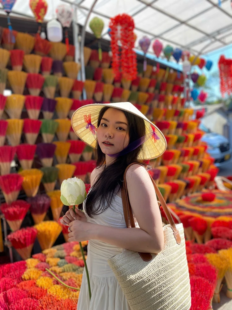 Eva | Private Guide in Ho Chi Minh City | Vietnam Local Guide