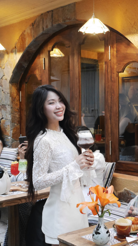  Hanoi Biker Beauties and Handsome Guides - Playfultours