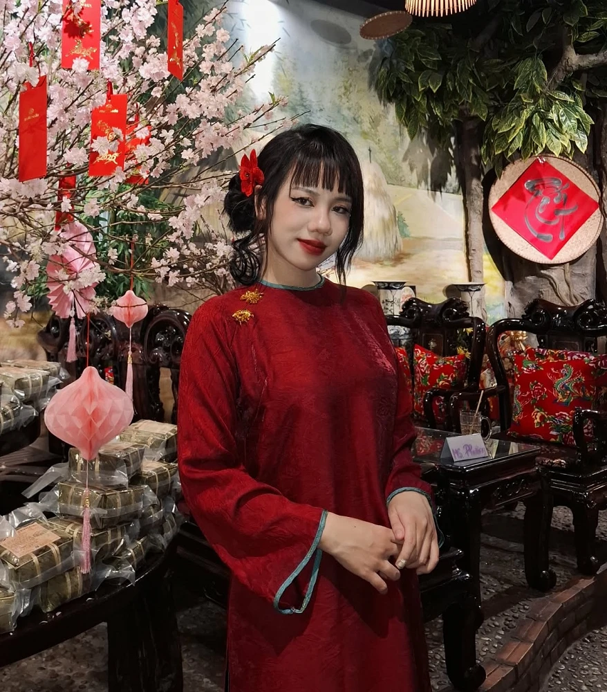 Erica | Private Guide in Ho Chi Minh City | Vietnam Local Guide