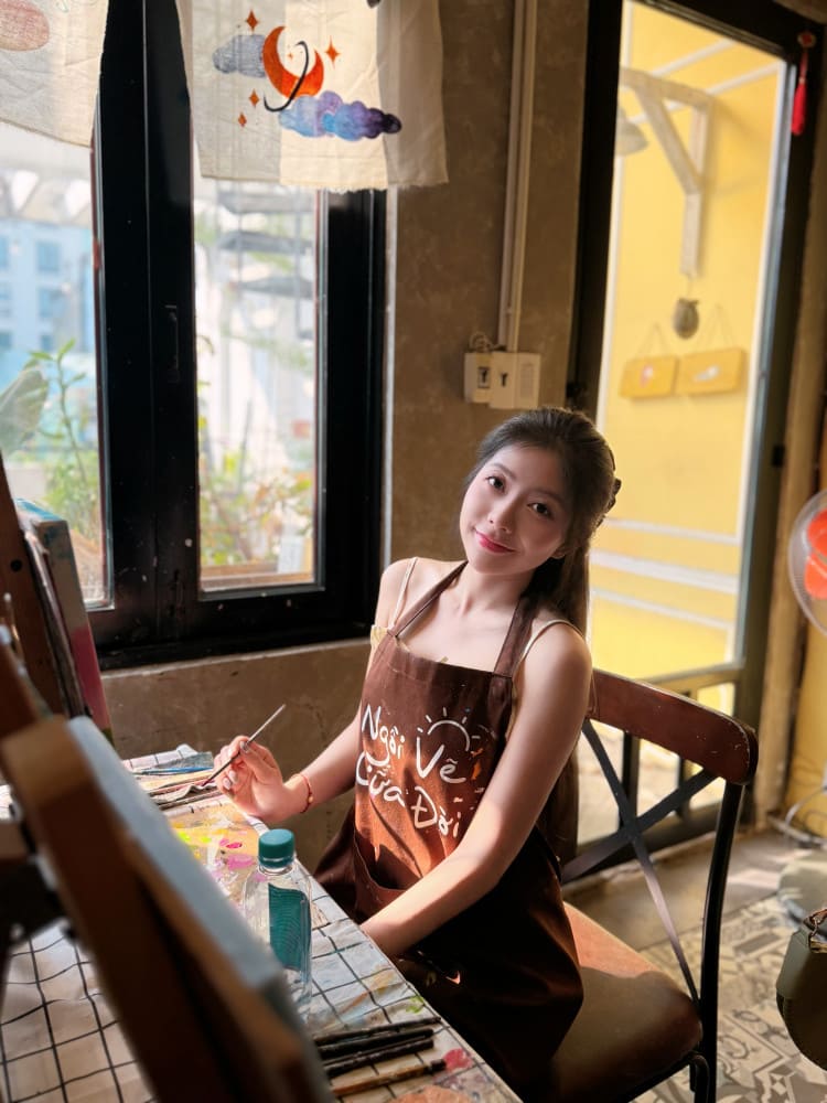 Ho Chi Minh CityLady Riders, Handsome Guides – Playful Tours