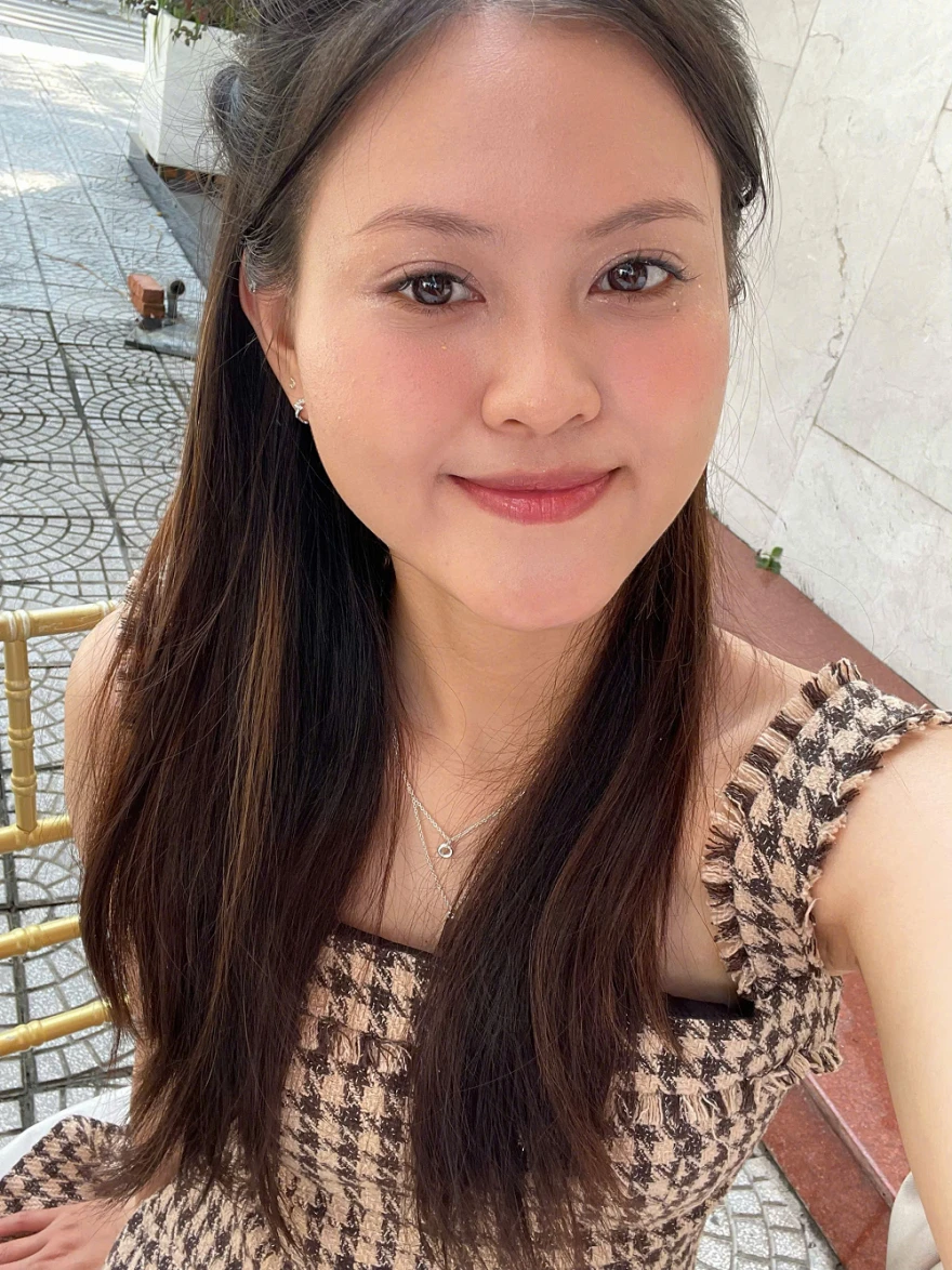 Pam | Private Guide in Da Nang | Vietnam Local Guide