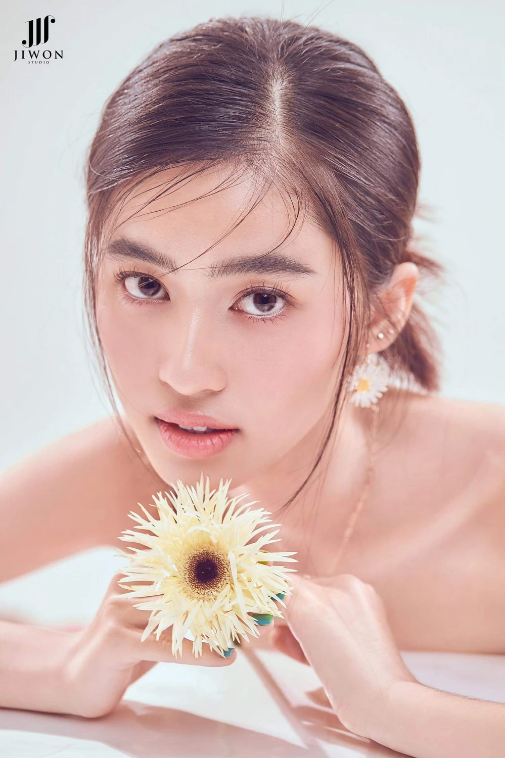 Iris | Private Guide in Ho Chi Minh City | Vietnam Local Guide