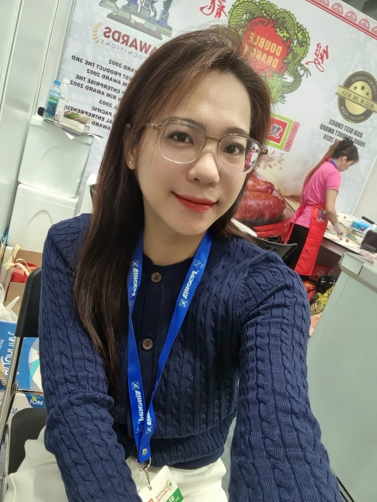 Ho Chi Minh CityLady Riders, Handsome Guides – Playful Tours