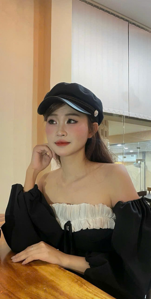 Da NangLady Riders, Handsome Guides – Playful Tours