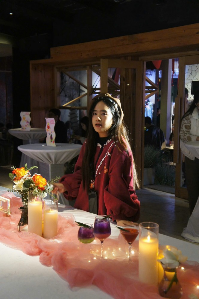 HanoiLady Riders, Handsome Guides – Playful Tours