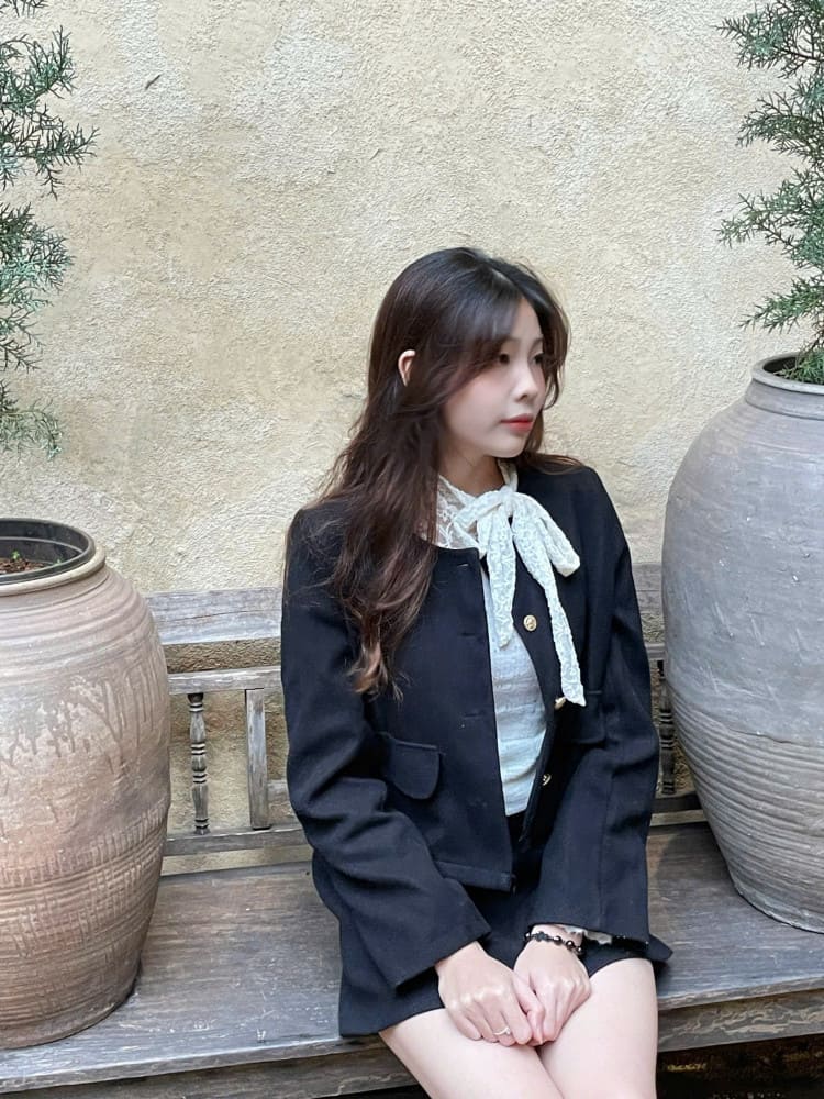 HanoiLady Riders, Handsome Guides – Playful Tours