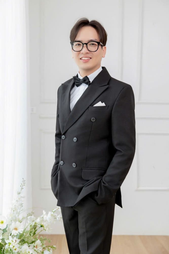 HanoiLady Riders, Handsome Guides – Playful Tours