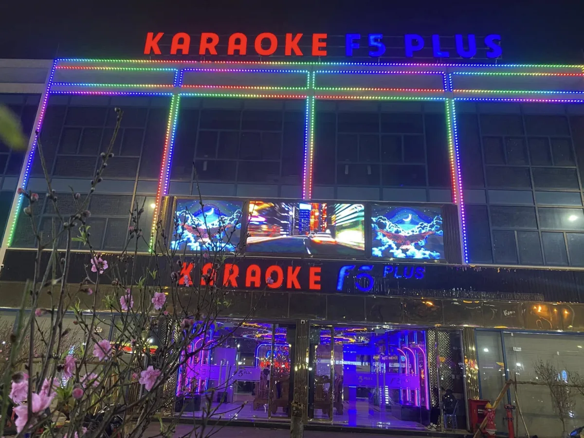 KARAOKE F5 PLUS