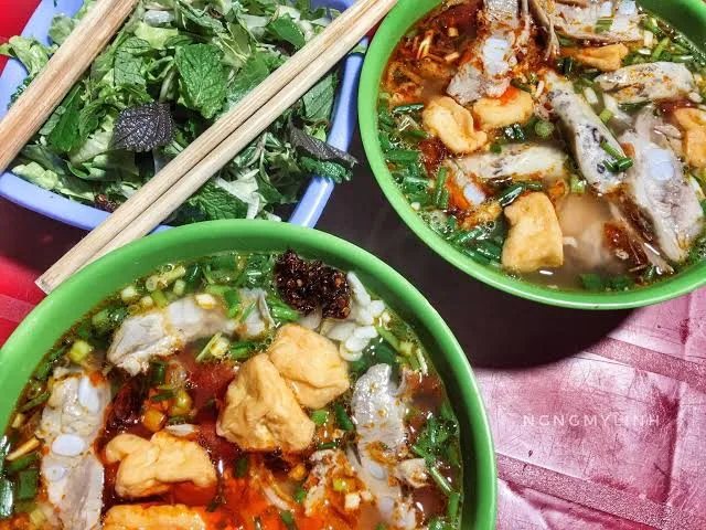 Hang Bac Crab Noodle Soup (Co Phat)