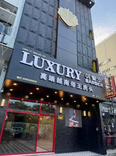 LUXURY Barber Shop