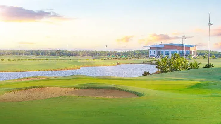 Royal Long An Golf & Villas