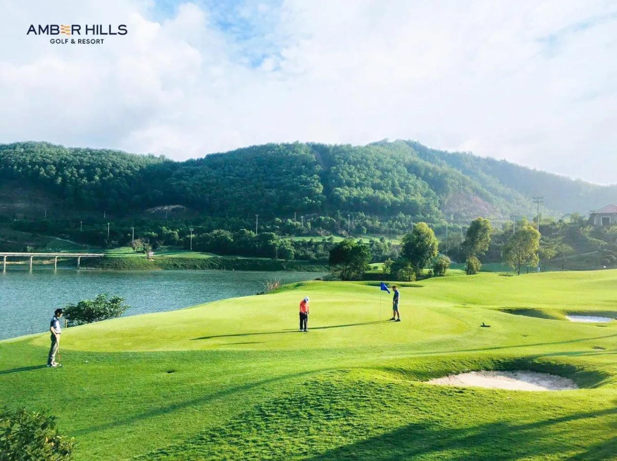 Amber Hills Golf & Resort