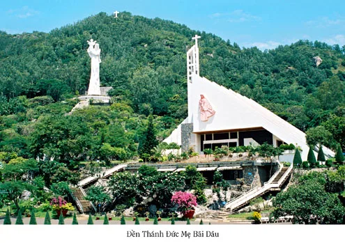 Shrine of Our Lady of Bai Dau (Den Thanh Duc Me Bai Dau)
